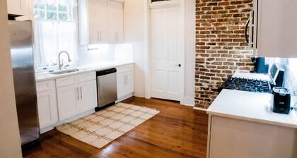 LÄHELLÄ RANSKAN NELJÄNNEKSI, TURVALLINININEN YMPÄRISTÖ Nukkuu 8-16