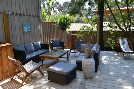 Terrace/patio. Wooden house style fisherman's hut 200 m from the beach
