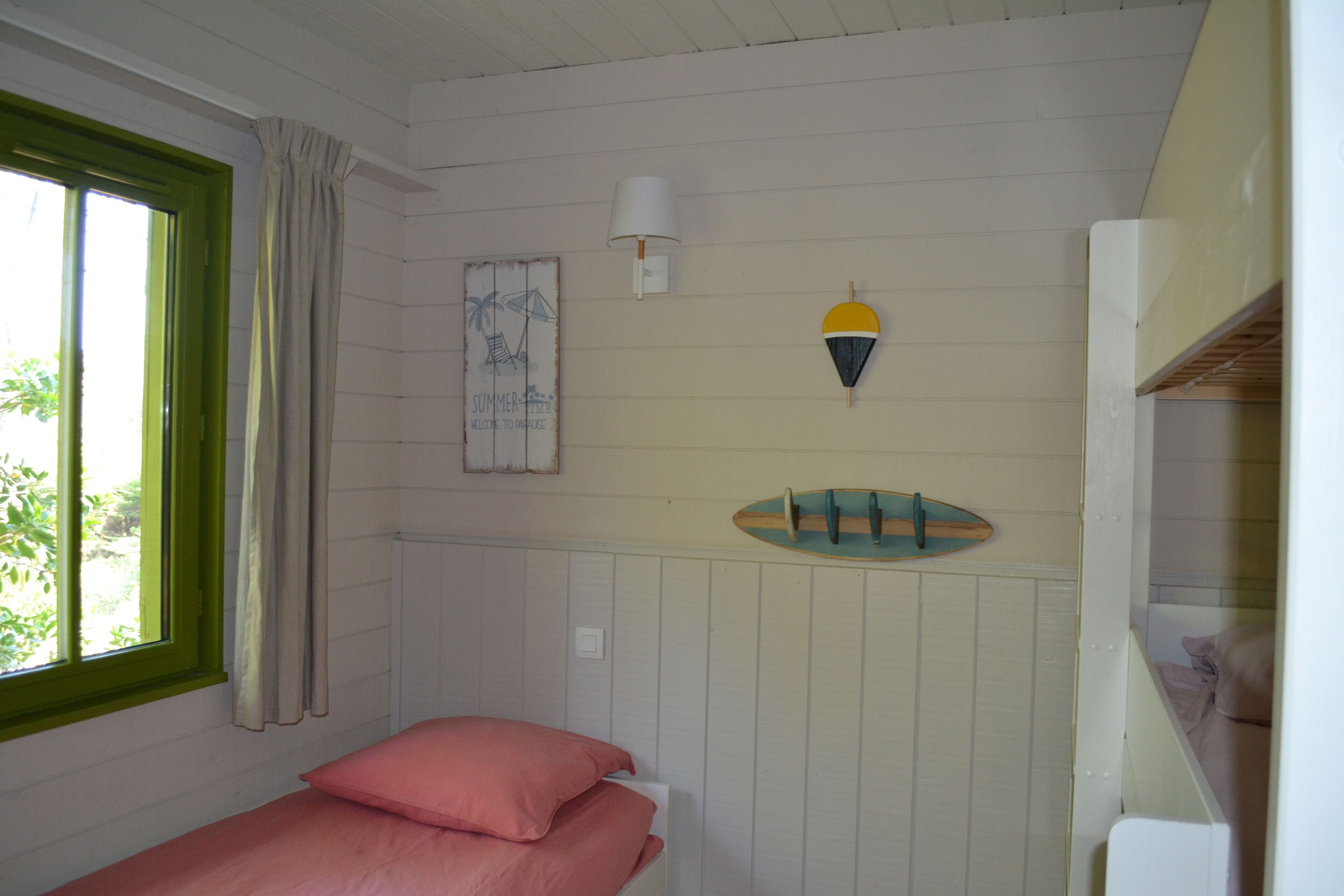 3 chambres, fer et planche à repasser, lit parapluie, Wi-Fi gratuit