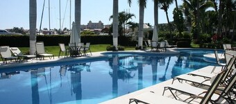 Villa Marina Ixtapa、ラトランキリダッドイエクスクルーシビダッドアンラメヨールソナデイスタパ