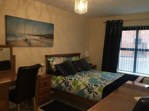 3 Schlafzimmer, Bügeleisen/Bügelbrett, Reisekinderbett, kostenloses WLAN