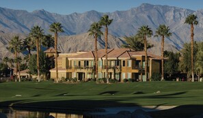 Exterior - Two bedroom villa on golf course! (Palm Desert)
