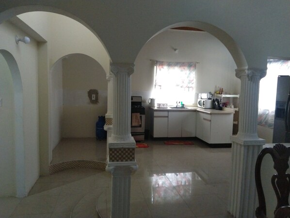 Interior - Spanish Palms Villa, in Spanish Town (Spanish Town)