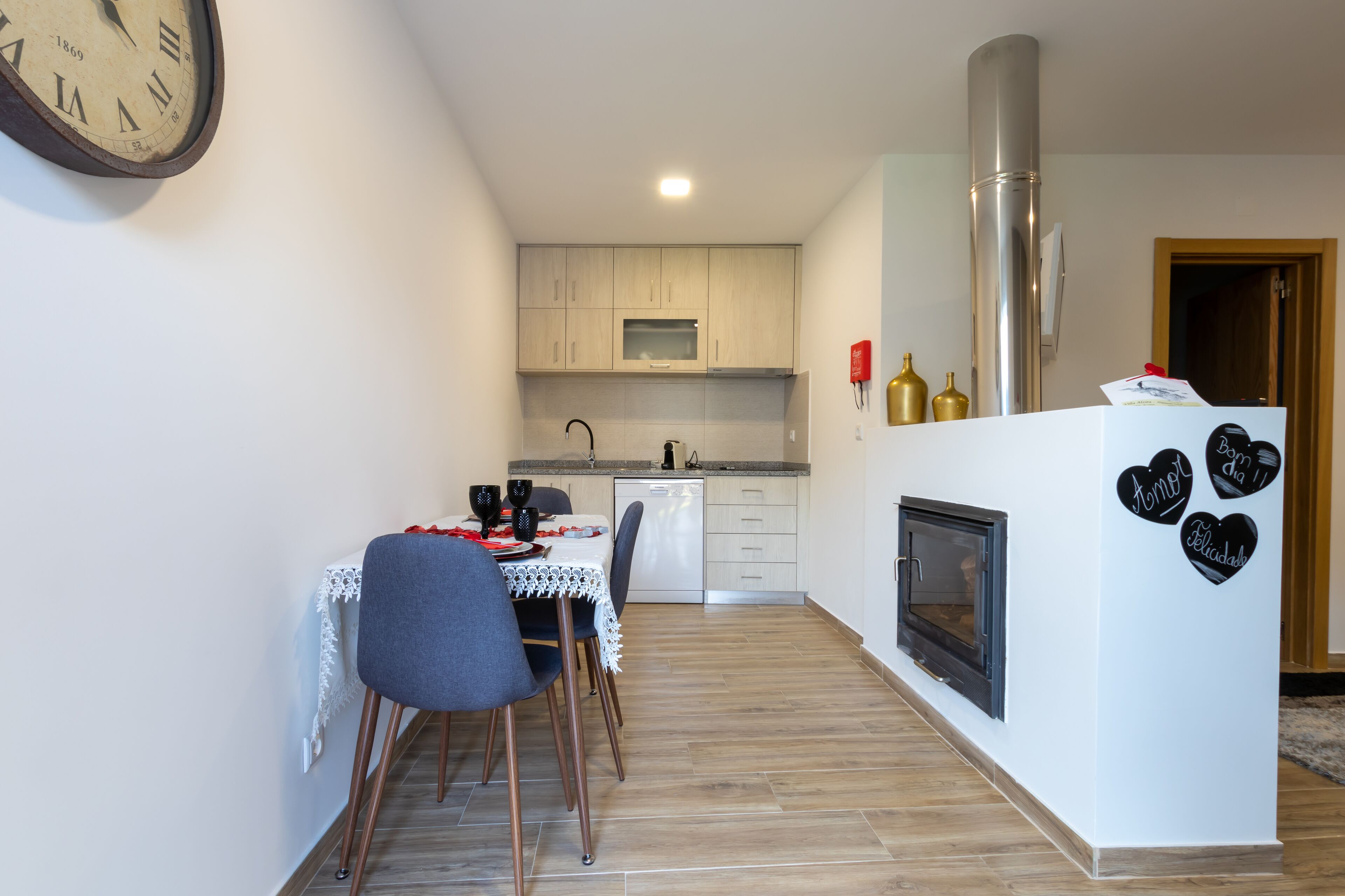 Casa, 1 habitación (Casa da Nora) | Cocineta privada | Frigobar, microondas y cafetera de espresso 