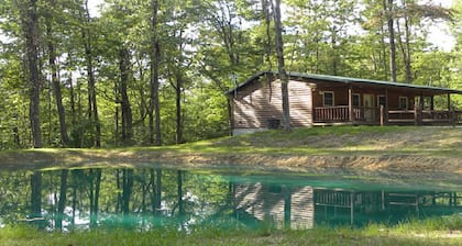 Hockinghillsbackwoodsreteat (Whispering Winds)