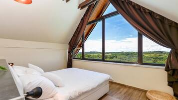 2 dormitorios, cuna de viaje, wifi gratis y ropa de cama