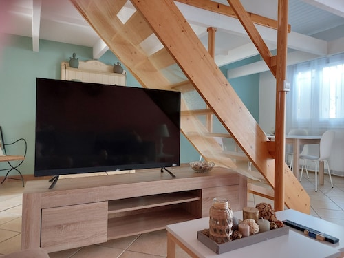 Villa au Coeur du "village Occitan" 8 Personnes à 200m de la Plage