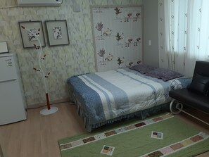 1 bedroom, WiFi - 3년, 전에 새 집을 짖고, 게스트 룸을 렌트 하게 되었습니다 !^~^    (Damyang-gun.)