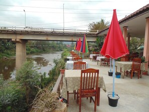 Breakfast, lunch, dinner served; local cuisine  - Saynambak Riverside Guest House (Nam Bak)