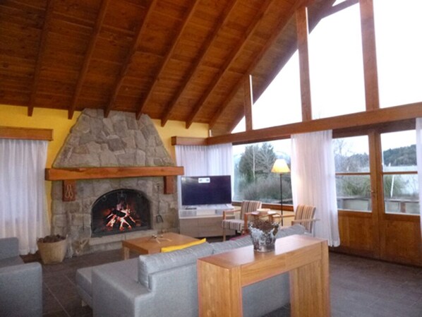 المنشأة من الداخل