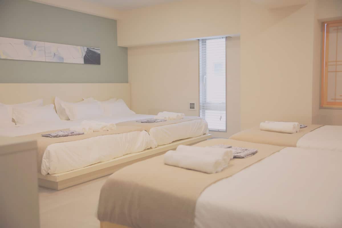 Desk, laptop workspace, free cots/infant beds, rollaway beds