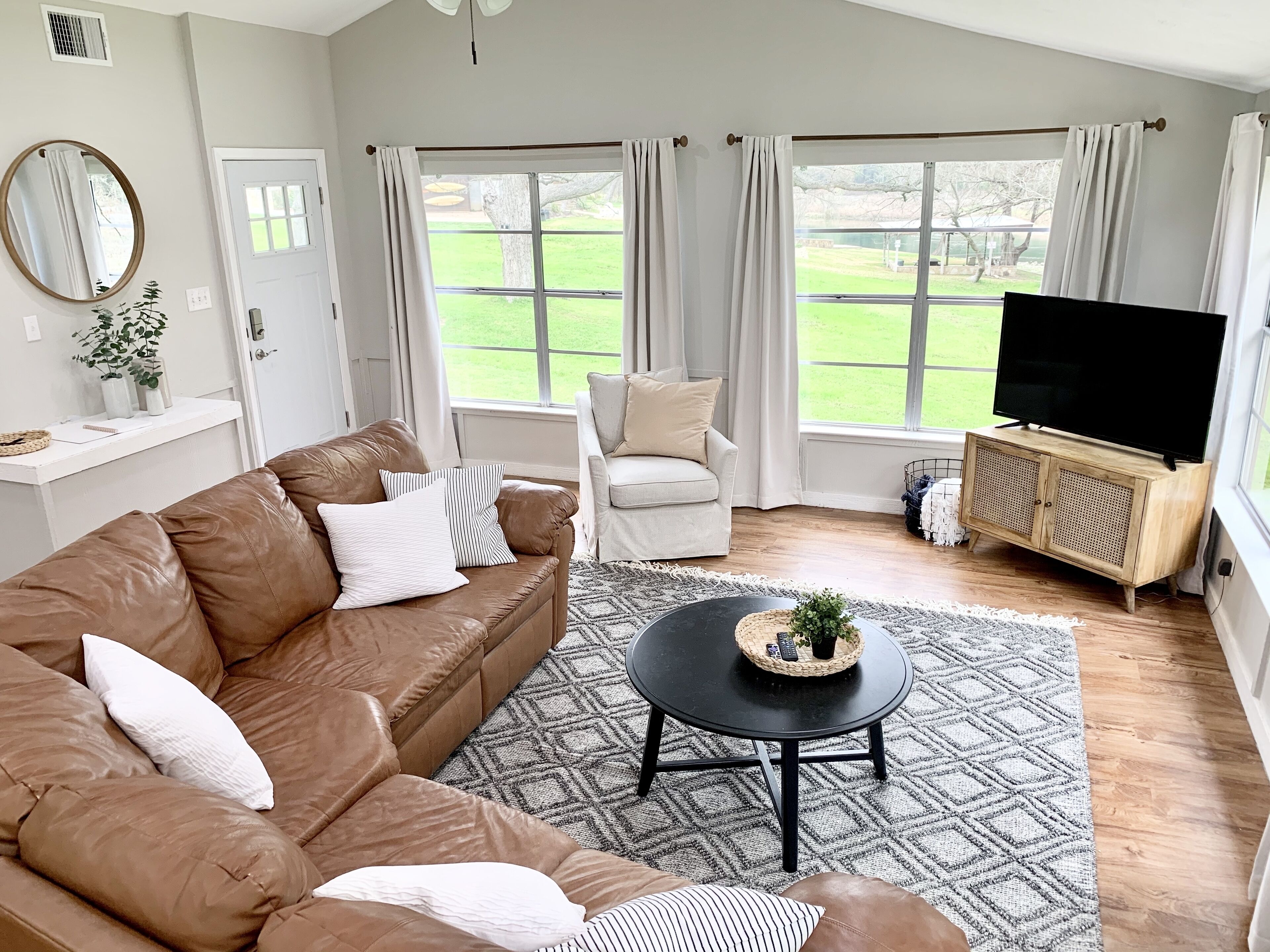 Smart TV, DVD player