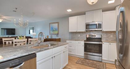 The Sea Pearl - Ocean Front Condo on Oak Island - Sleeps 9 - 3bed/2bath