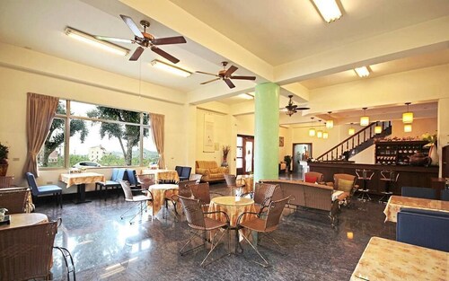 Chong Er Ya She Homestay