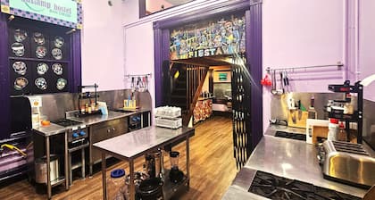 Gaslamp Hostel