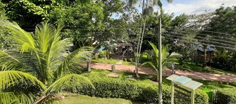 Hotel con muy buena ubicacion cerca al centro de Puerto Nariño.