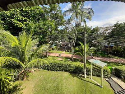 Hotel con muy buena ubicacion cerca al centro de Puerto Nariño.