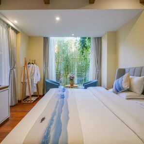 Grand Double Room - Floral Hotel · Zai Yi Qi Lijiang (Lijiang)