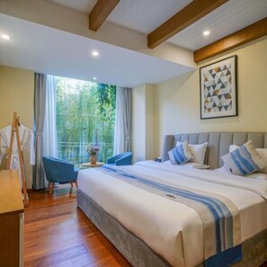 Grand Double Room | Free WiFi - Floral Hotel · Zai Yi Qi Lijiang (Lijiang)