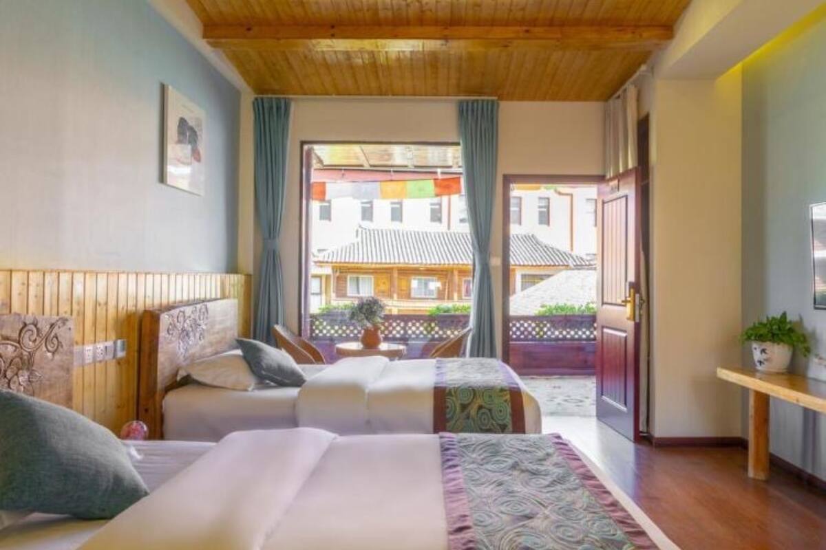 Grand Twin Room | Desk, free WiFi