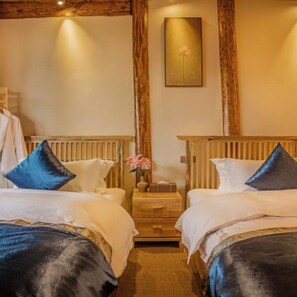 Free WiFi - Floral Hotel · Dream Lijiang Inn Lijiang (Lijiang)