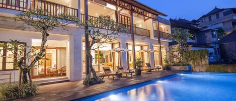 An infinity pool, a heated pool