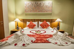 6 bedrooms, in-room safe, iron/ironing board, WiFi