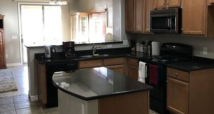 Belle maison de 1 étage à proximité du parcours de golf du parc commercial