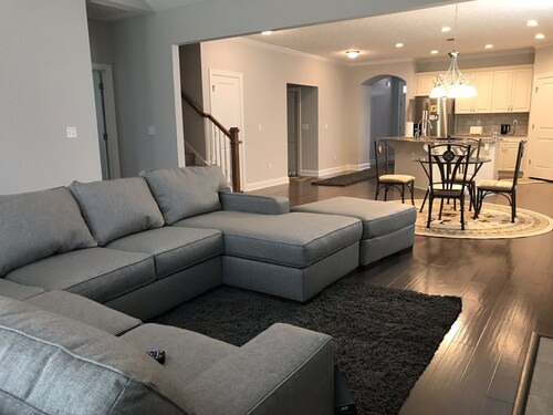 Convenient Grovetown House near Fort Gordon and the Masters