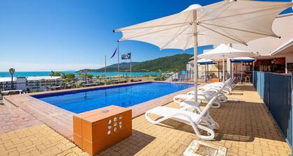 Ocean View 10 A Pool & Spa