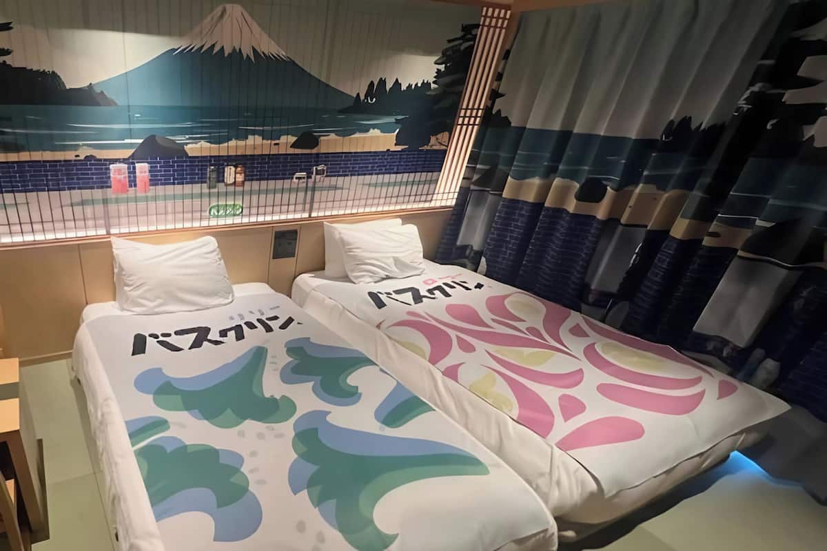 Quarto duplo, para não fumantes (Japanese Bathing Specialist Room) | Edredons de pluma, cofres nos quartos, cortinas blackout