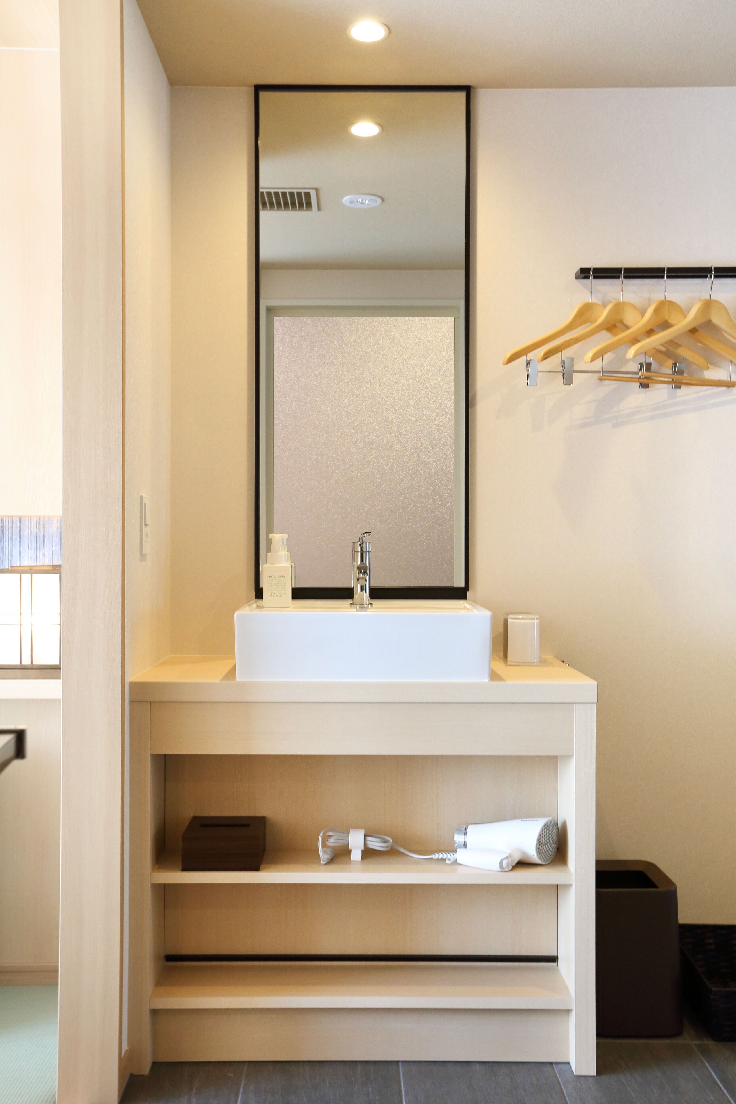 Foto - Henn na Hotel Premier Kyoto Gojo Karasuma -Formerly Watermark Hotel Kyoto-