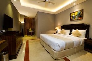 Deluxe Double Room | Item bar mini percuma, peti besi dalam bilik, seterika/papan seterika 