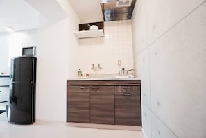 Private kitchenette - Hostel 758 Nagoya2S (Nagoya)