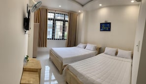 Minibar, blackout curtains, soundproofing, free WiFi