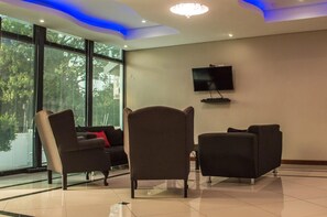 Sala de estar en el lobby