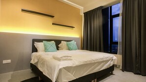 Iron/ironing board, free WiFi - Cozy Kanvas Soho Suites (Cyberjaya)