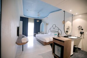 Premium king room with Balcony