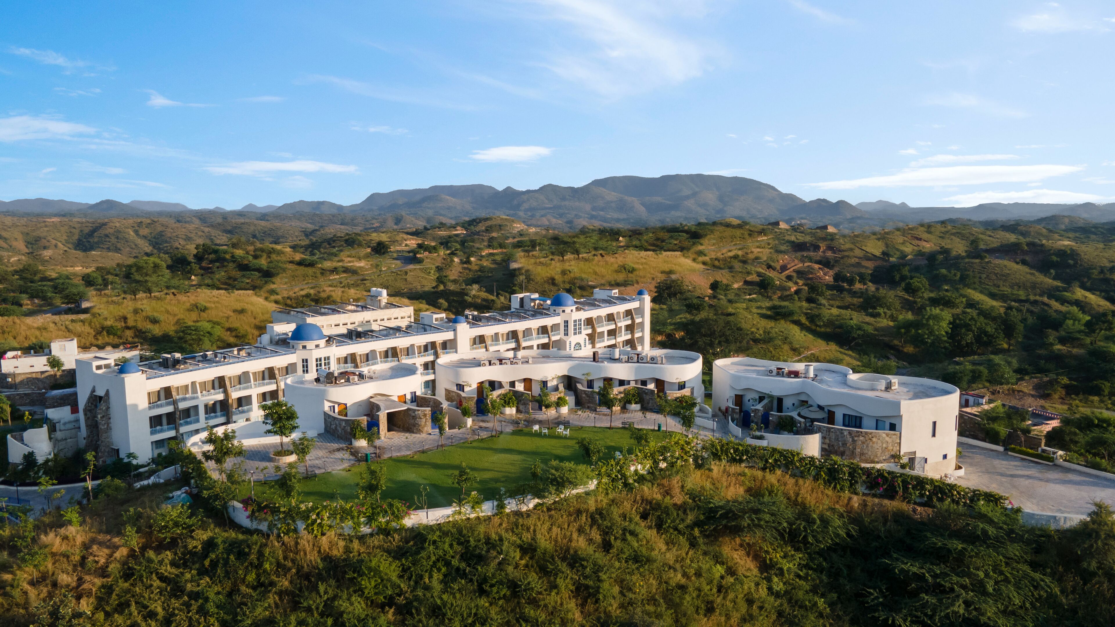 Photo - Ramee Royal Resort & Spa - Udaipur