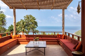 Property grounds - Full Moon Villa at Aspire Villas (Tambon Ko Pha-ngan)