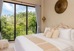 4 bedrooms, in-room safe, iron/ironing board, WiFi - Full Moon Villa at Aspire Villas (Tambon Ko Pha-ngan)
