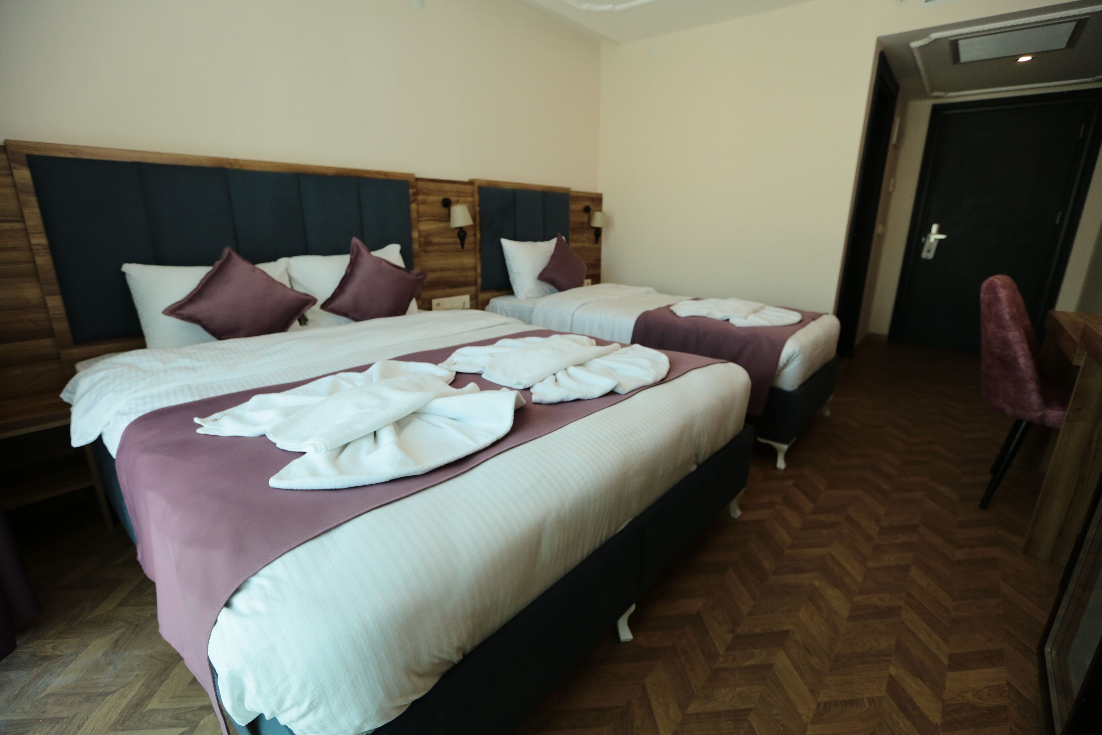 standard room | in-room safe, free wifi, bed sheets