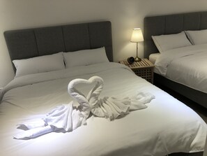 Apartment | Blackout drapes, free WiFi, bed sheets - Single Eyelid Hostel (Yuanshan)