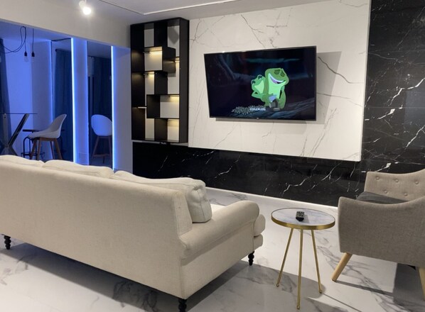 TV