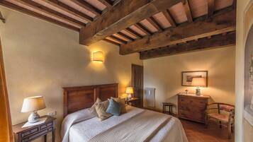 Apartment, 2 Bedrooms, Garden View | 2 bedrooms