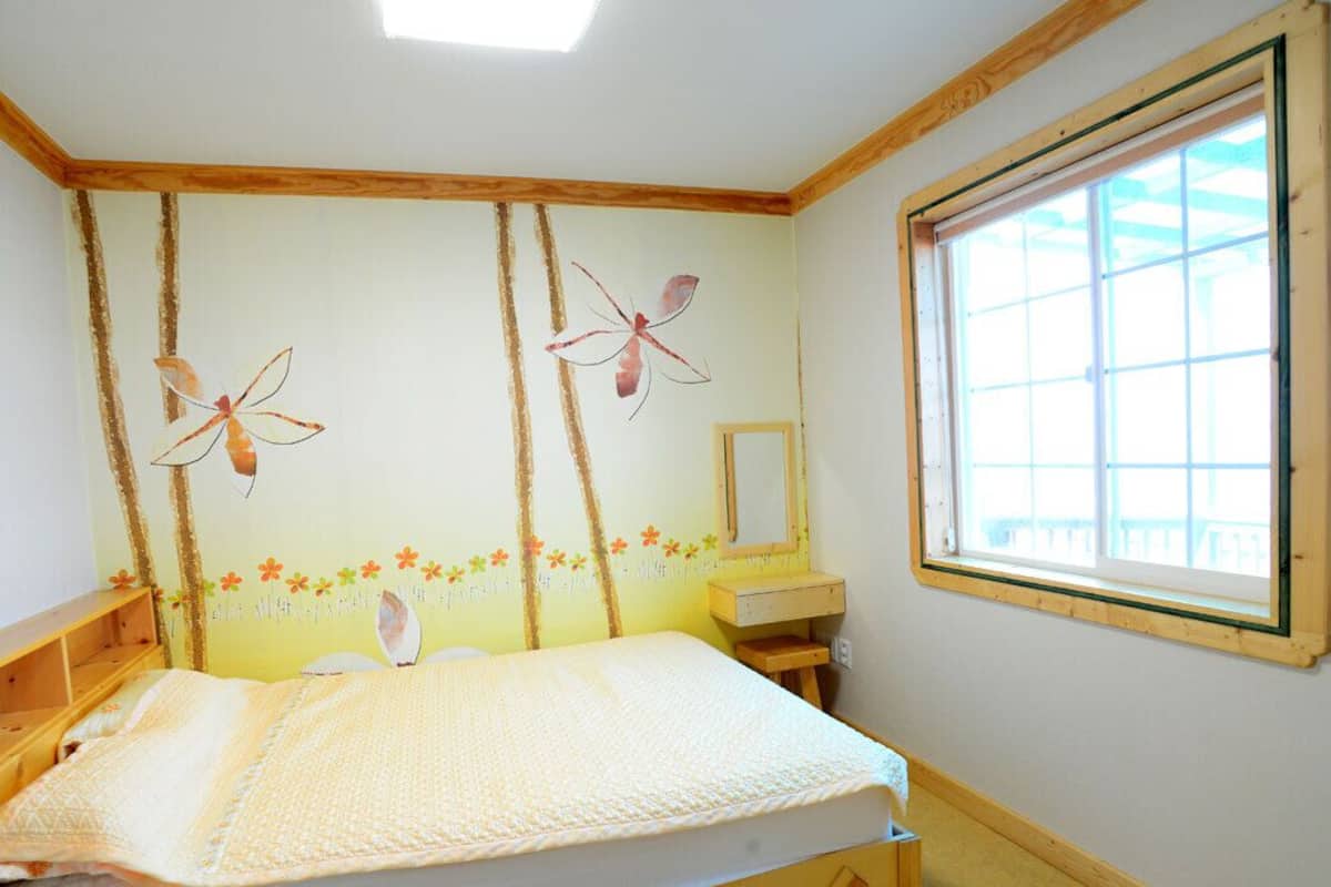 Basic Room (Ocean Sunset) | 1 bedroom, free WiFi