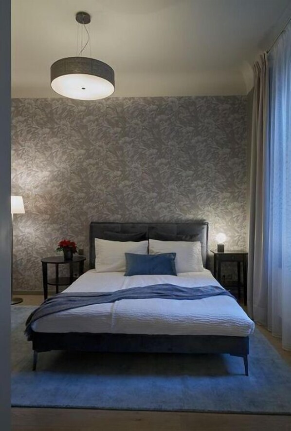 2 chambres, fer et planche à repasser, Wi-Fi, draps fournis