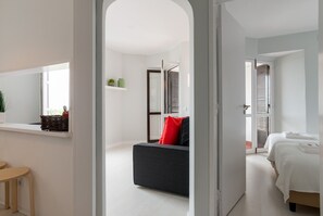 Bügeleisen/Bügelbrett, kostenloses WLAN, Bettwäsche