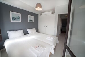 Iron/ironing board, free WiFi, bed sheets - FLH Ericeira Beach Ribeira d´Ilhas (Ericeira)