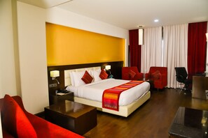 Executive Room | 1 bedroom, in-room safe, blackout drapes, iron/ironing board - Hotel Almeida (Dera Bassi)